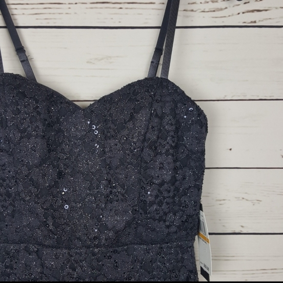 As U Wish Gray Sparkle Lace Overlay Dress S c - Picture 5 of 7